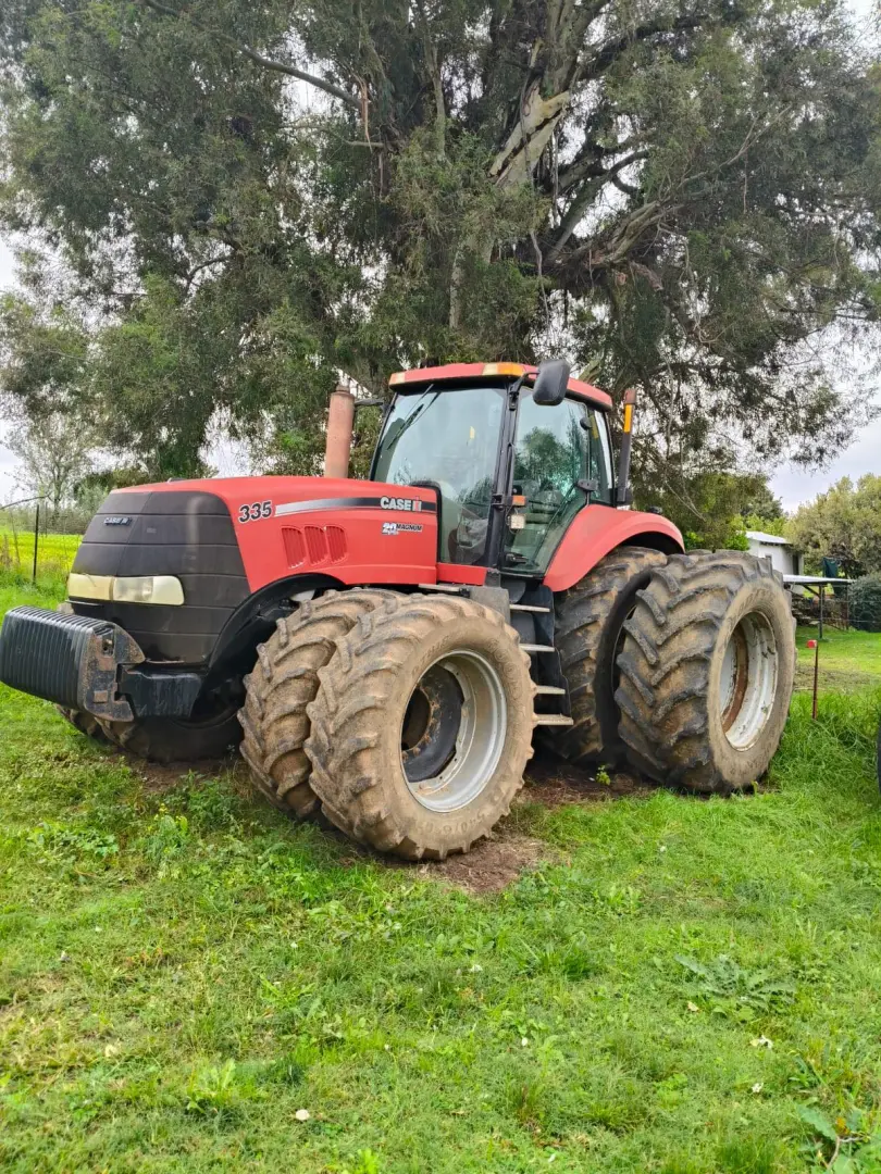 2010 Case Magnum 335 Trekker | Agrimar 