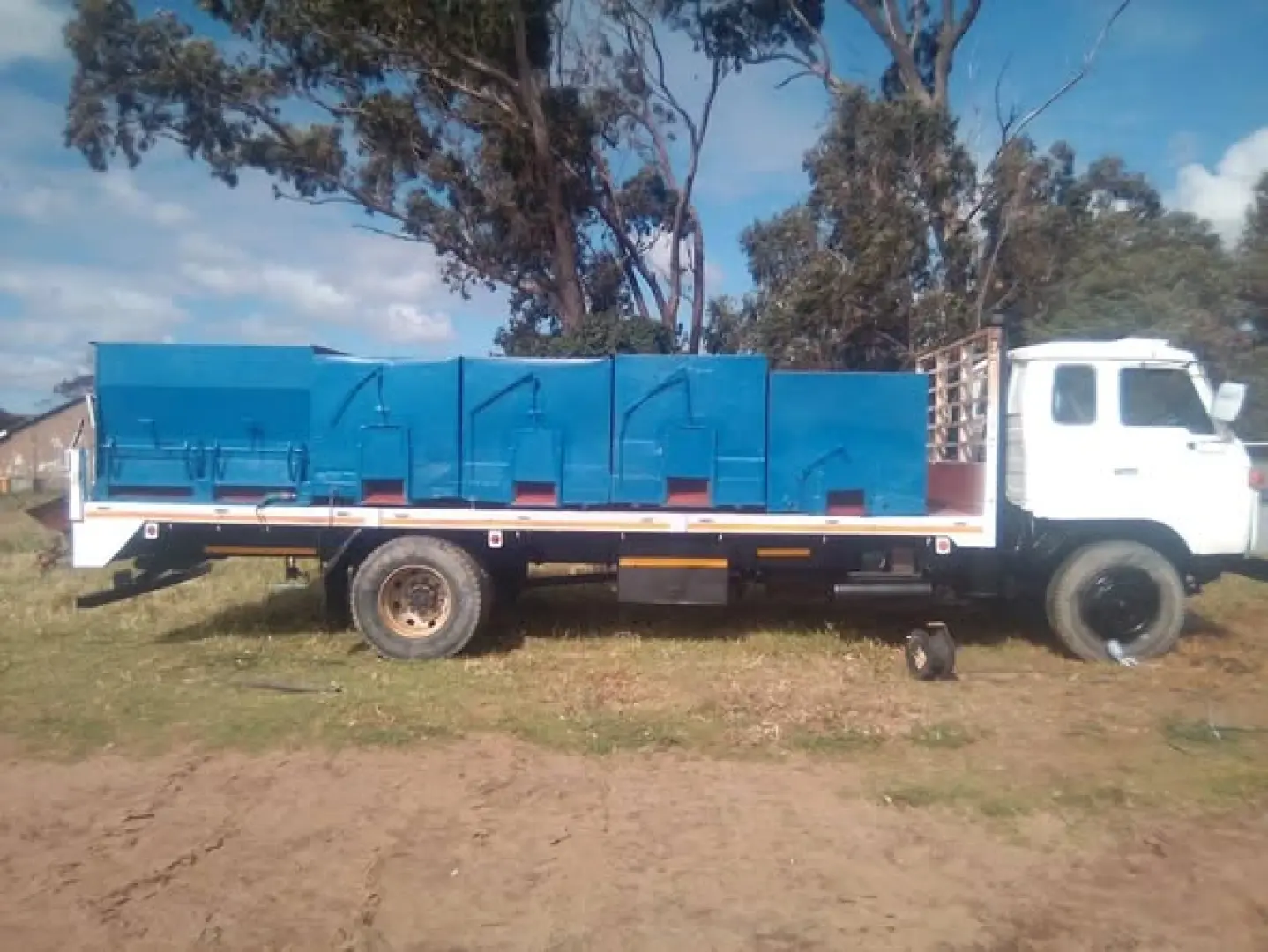 5x Graanbakke te koop | MK Landbou Dienste