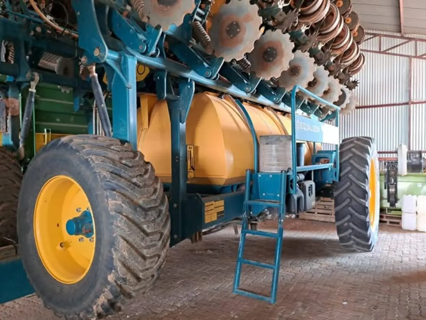 2021 Equalizer 16ry .762 | MK Landbou Dienste