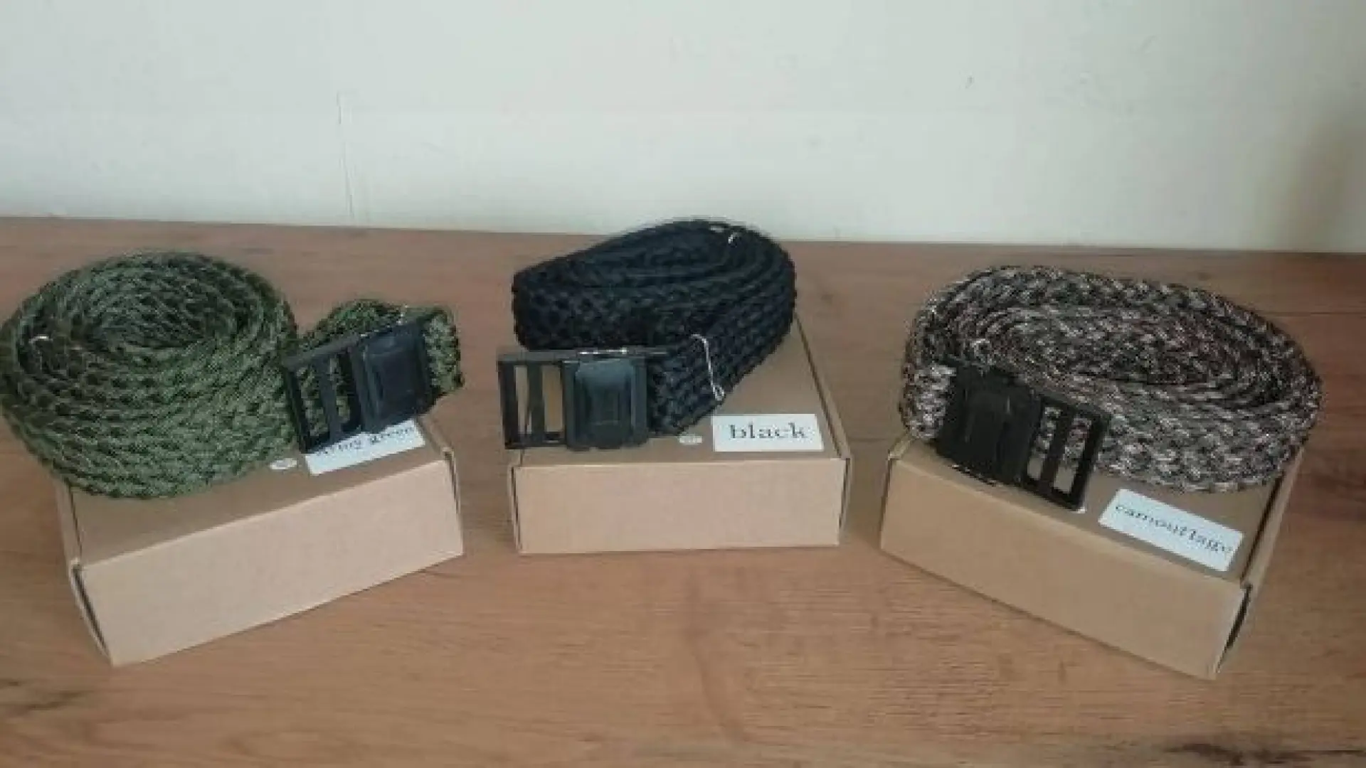 A Para-cord survival belts | Outdoor Innovation