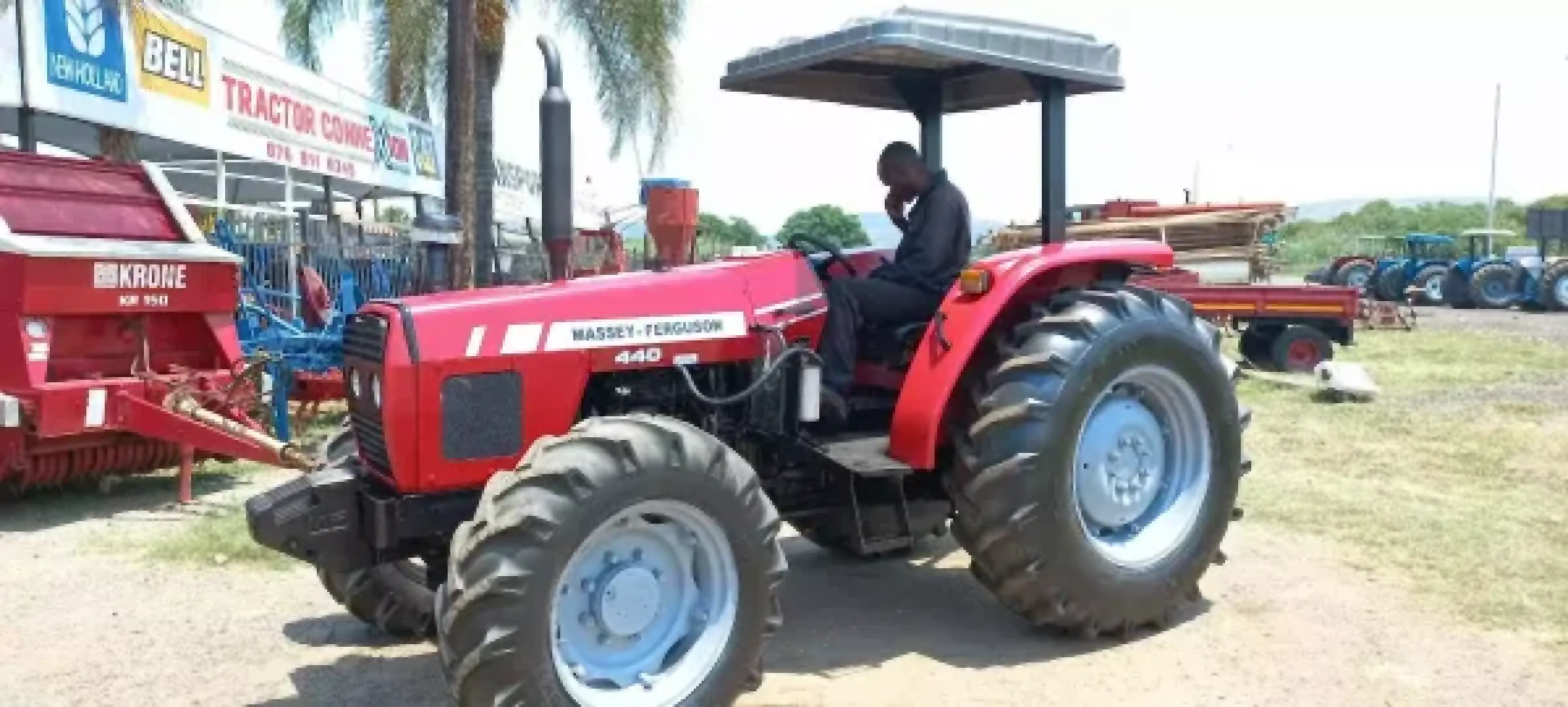 The 2012 Massey Ferguson 440 | QAC Equipment