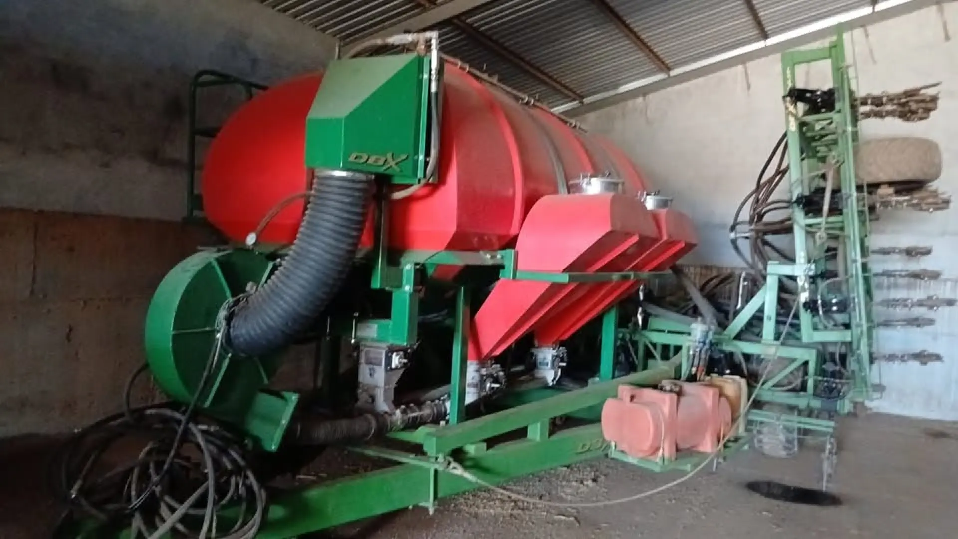 Dbx Xtreme 36 Tand 275mm spasieeringlanter Notill planter | QAC Equipment