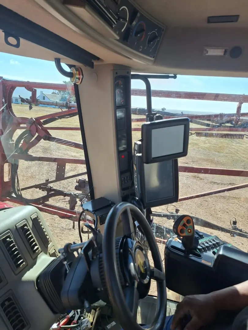 2011 Case 4420 spuit met 30 meter balk | QAC Equipment