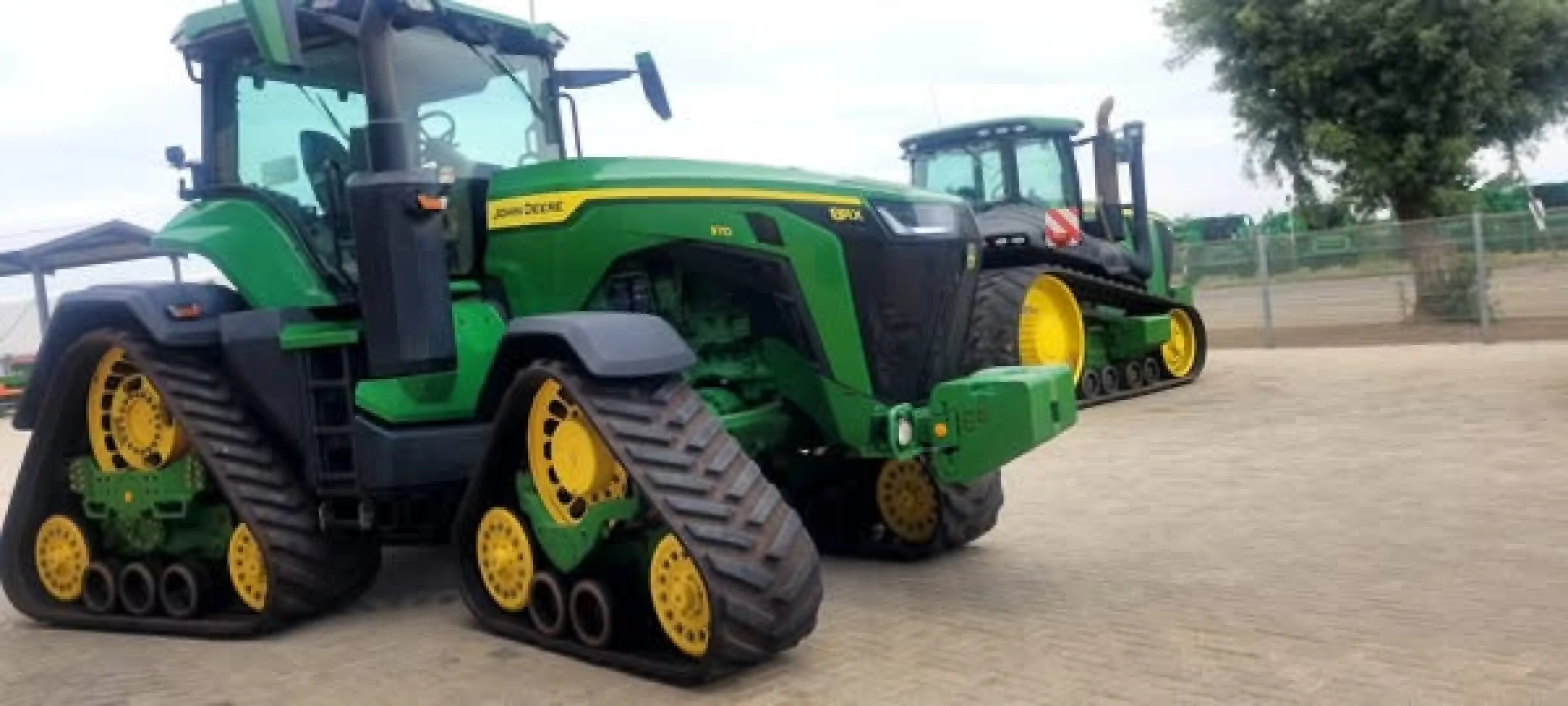 2020 4 x John Deere 8 RX 370 trekkers | QAC Equipment