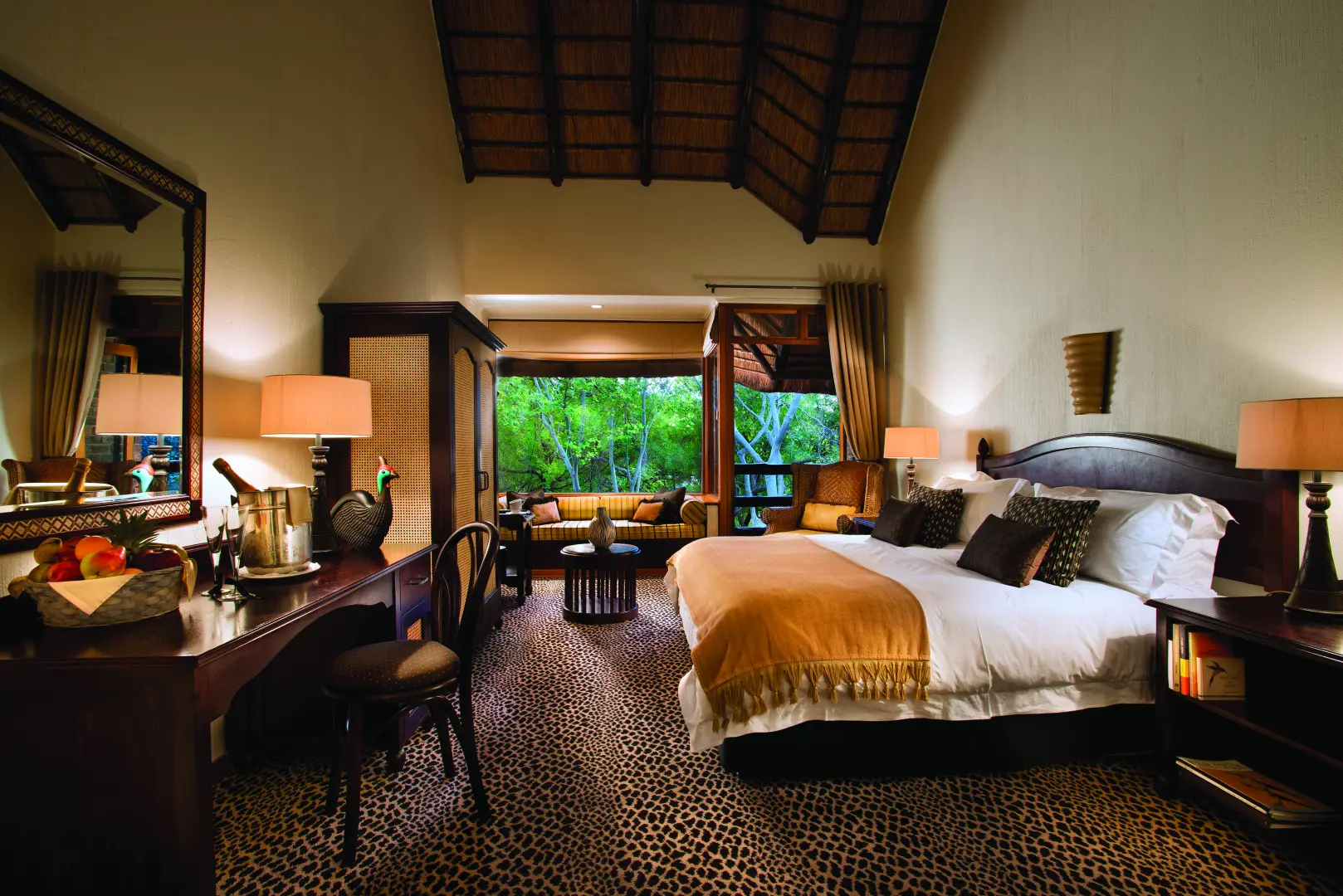 Bakubung Bush Lodge (May 1, 2026 to Aug 31, 2026) | XL Boland Travel 