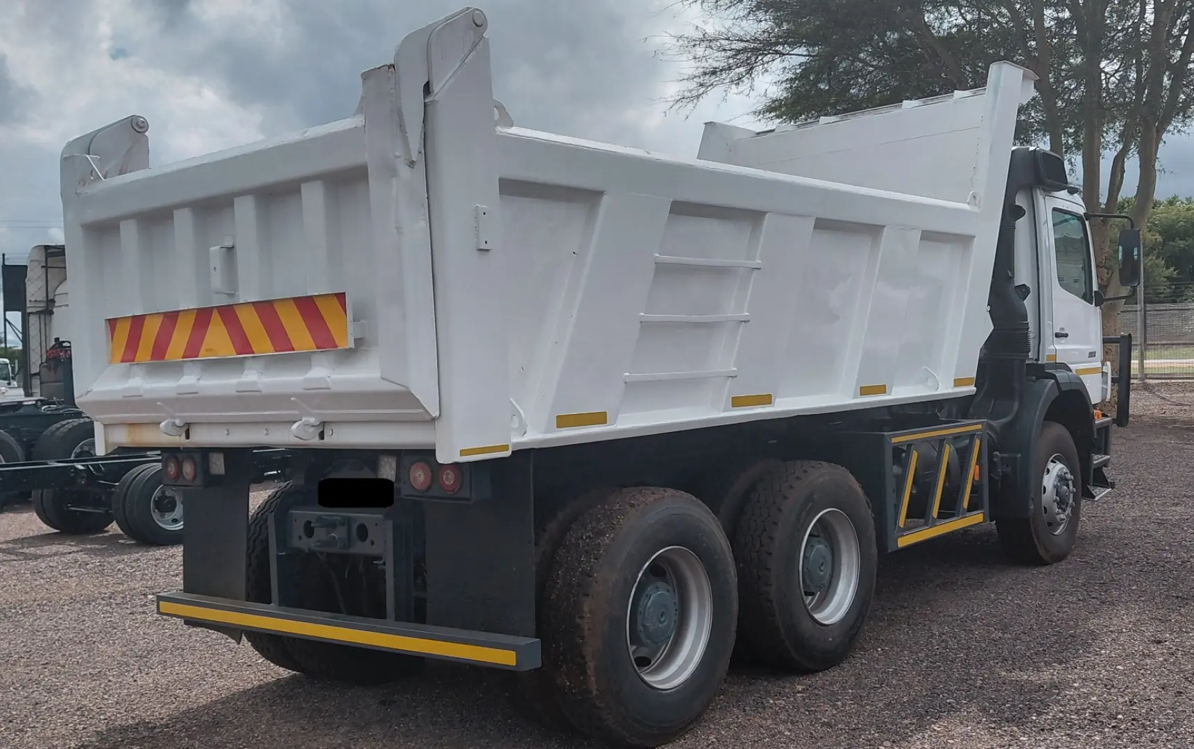 2007 Mercedes-Benz Axor 2628 | Trans Wes Auctioneers