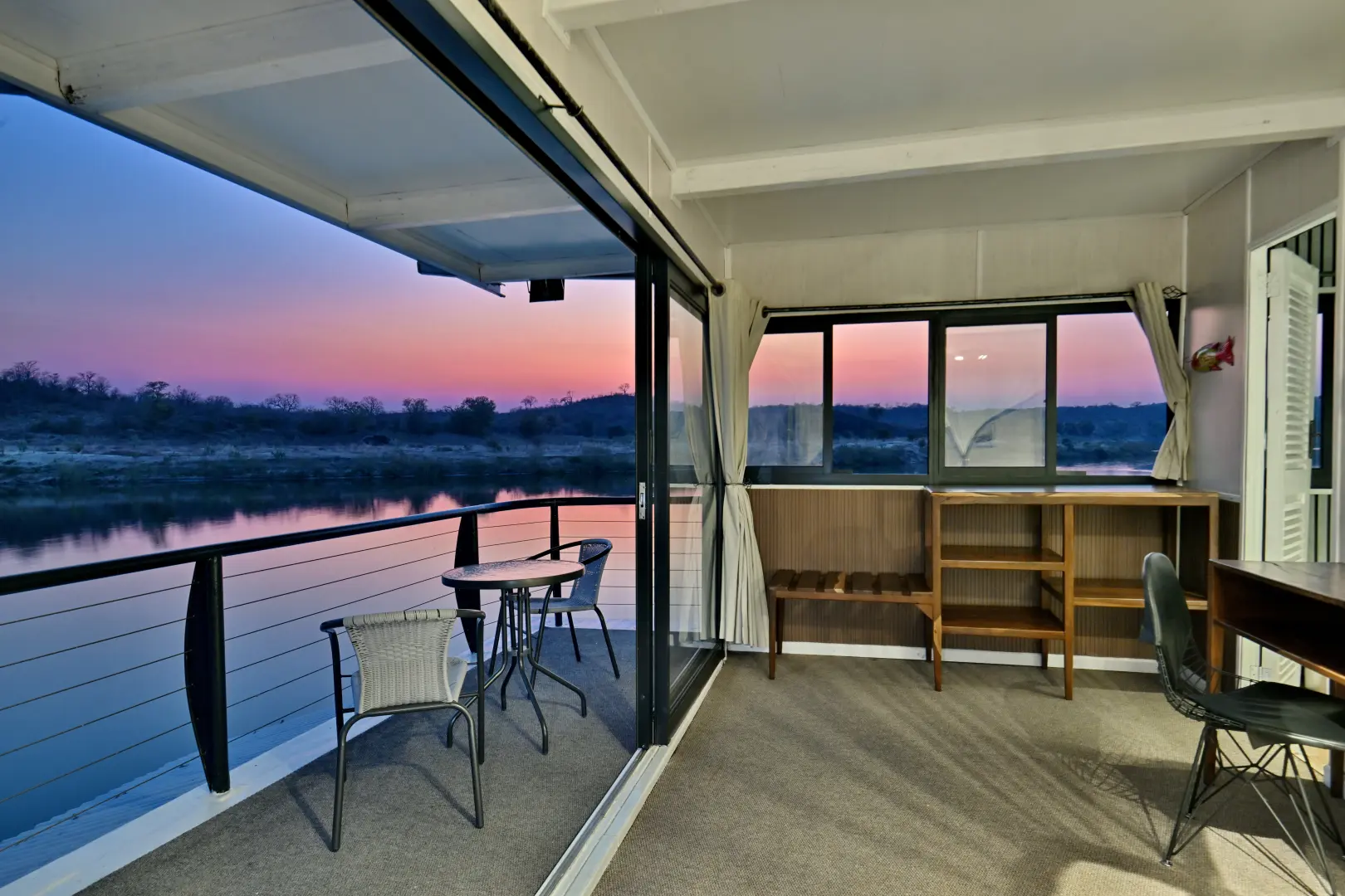 Victoria Falls &amp; Zambezi Trader Package (May 6, 2026 to Nov 30, 2026) | XL Boland Travel