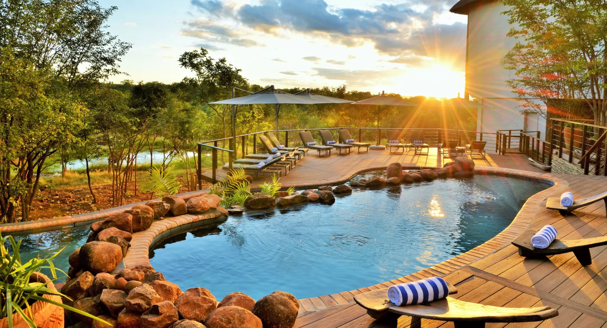 Victoria Falls Safari Club (May 21, 2026 to Nov 1, 2026) | XL Boland Travel 