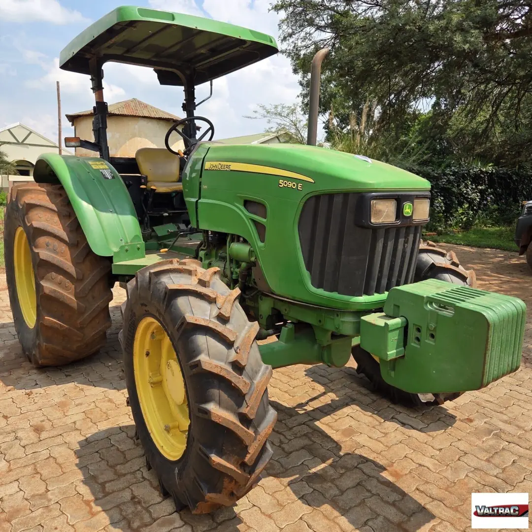 Used John Deere 5090E 
