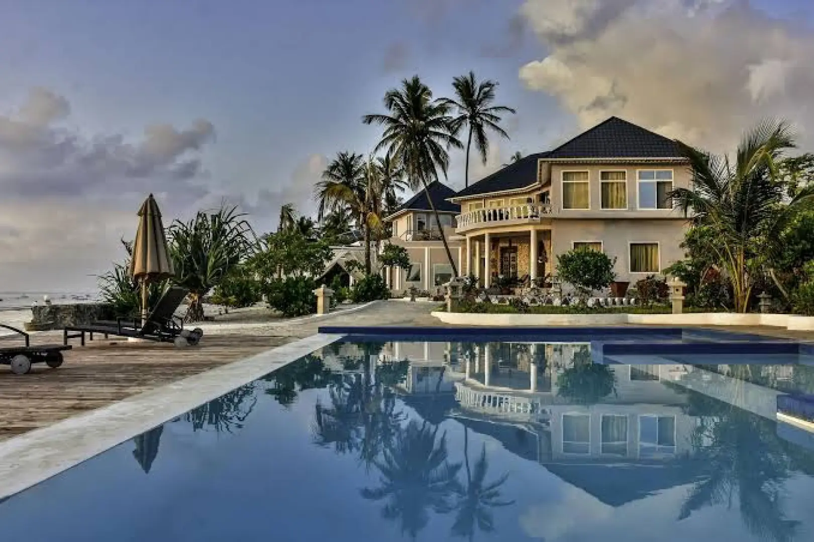 Jafferji Beach Retreat (Oct 3, 2026 to Dec 19, 2026) | XL Boland Travel 