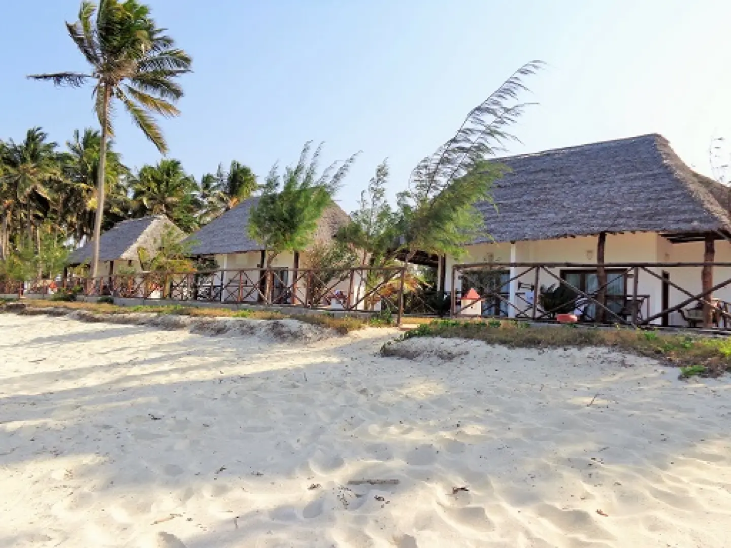 Reef &amp; Beach Resort (Oct 3, 2026 to Dec 19, 2026) | XL Boland Travel 