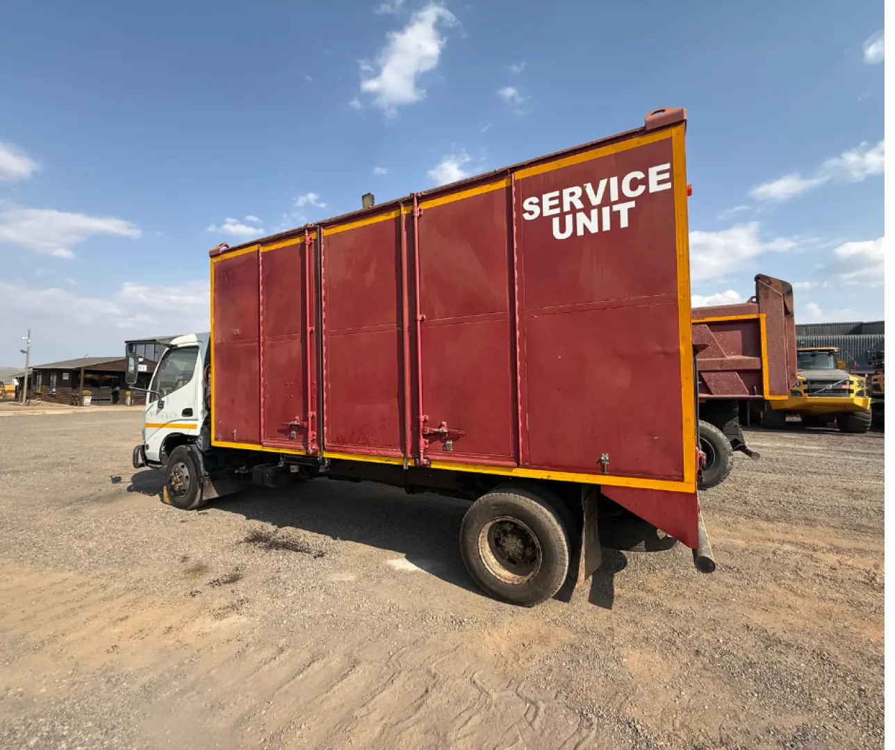 2007 TOYOTA DYNA 8-145 Service Truck | 249 608 km | EarthComp