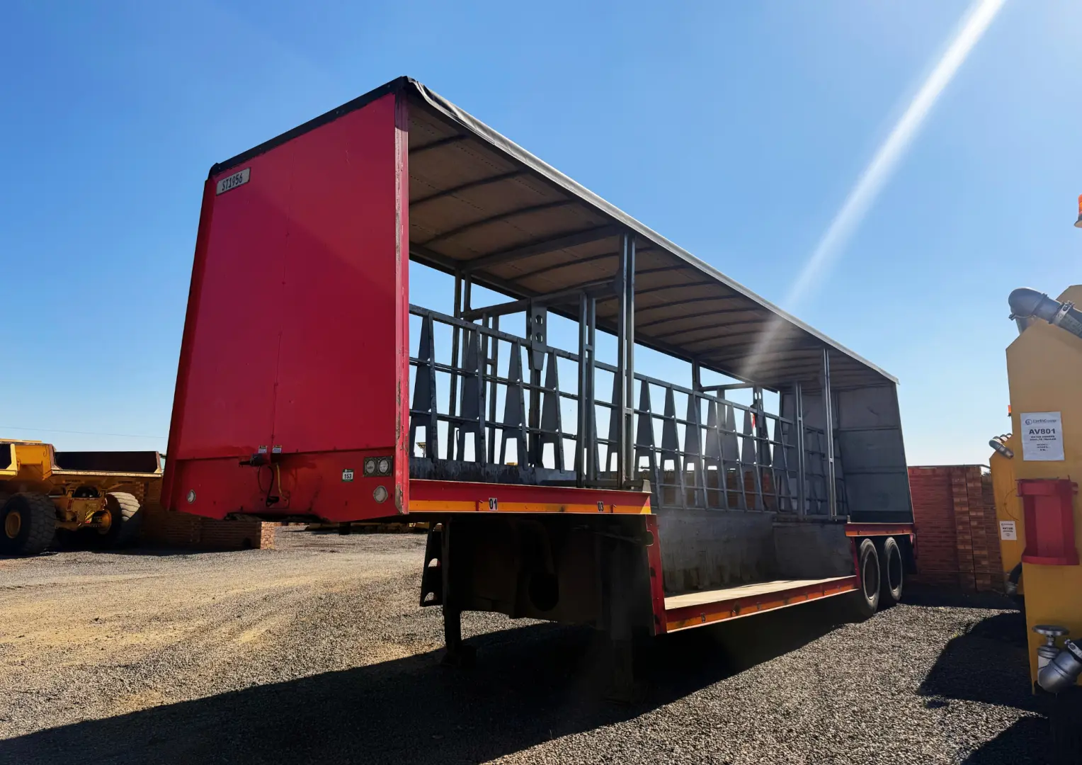 2007 AFRIT Double Axle Well Deck Trailer | EarthComp 