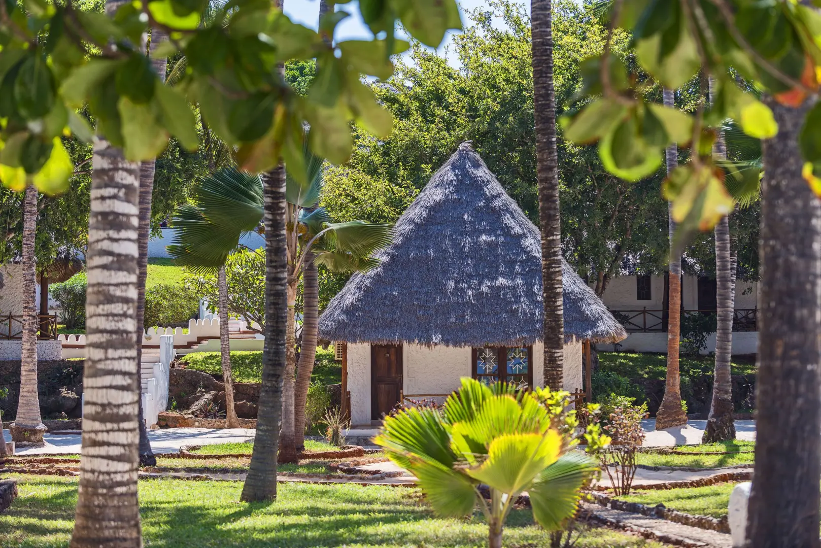 Diamonds Mapenzi Beach (Oct 3, 2026 to Dec 19, 2026) | XL Boland Travel 