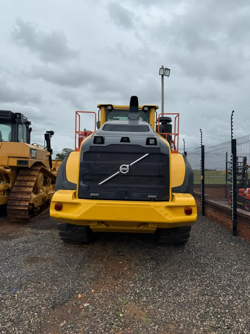 2018 Volvo L150H Loader | 16 651 Hours | EarthComp
