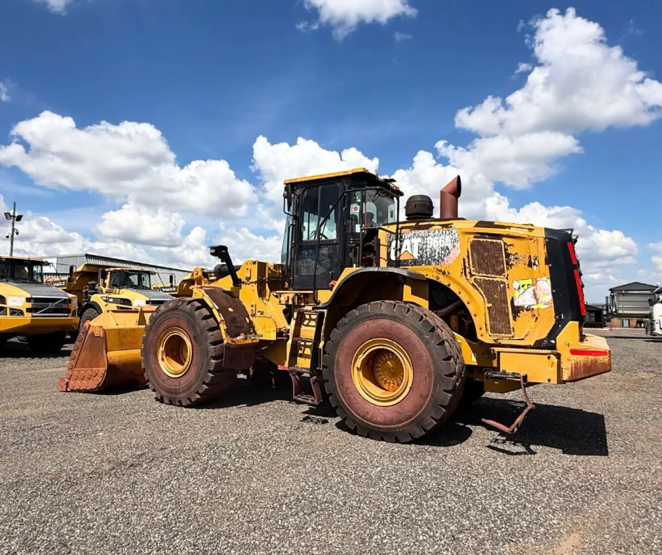 2018 CAT 966L Wheel Loader | 7170 Hours | EarthComp