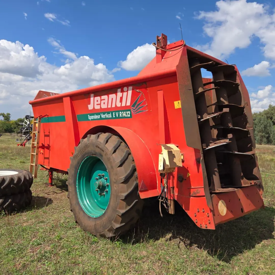 Used Jeantil EVR 14-12 spreader | Valtrac