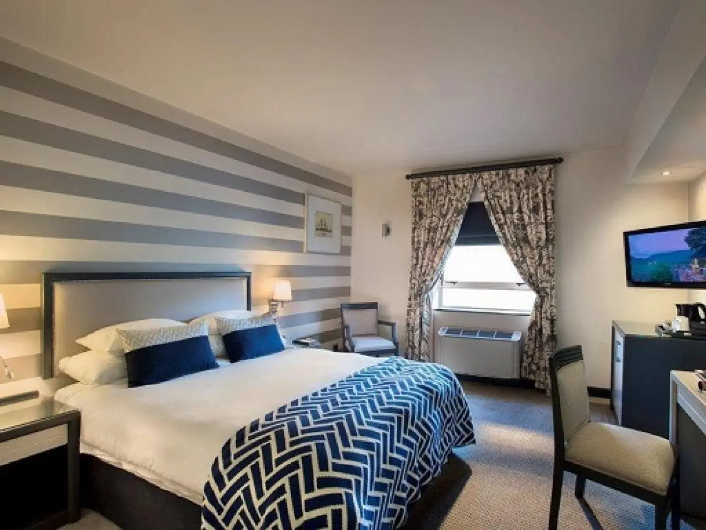 The Portswood Hotel (May 4, 2026 to Oct 25, 2026) | XL Boland Travel 