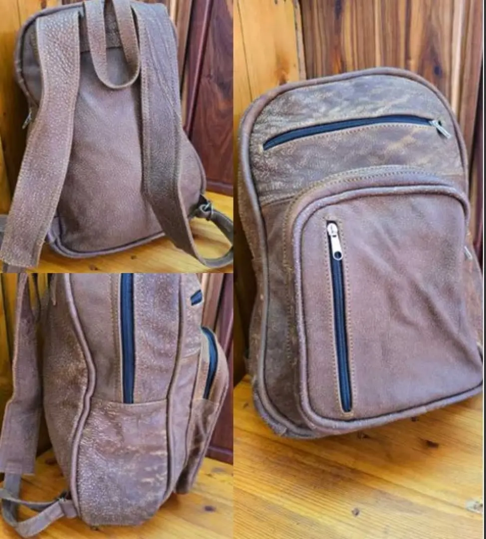 Leather backpack | 40CM X 29CM X 18CM | Outdoor Innovation