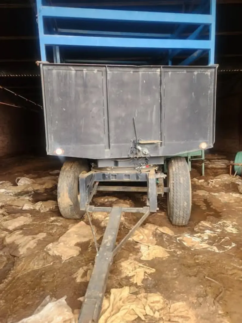 Beeswa saam tralies | MK Landbou Dienste