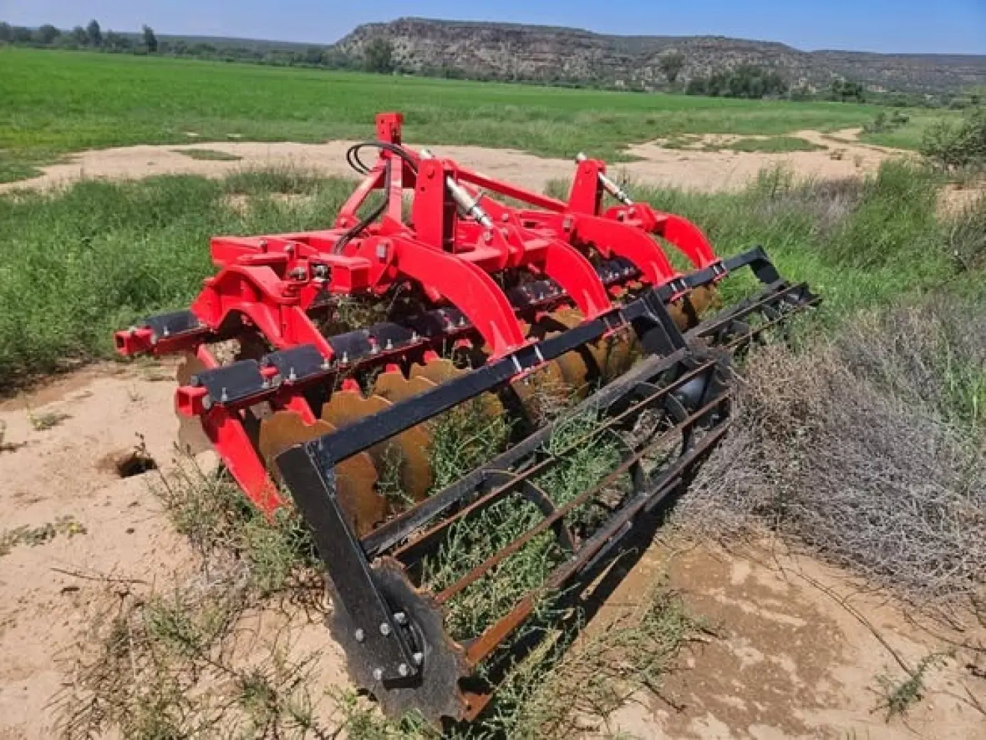 Agrico hoëspoed dis met rollers 4m  2021 model Baie min gebruik  | MK Landbou Dienste