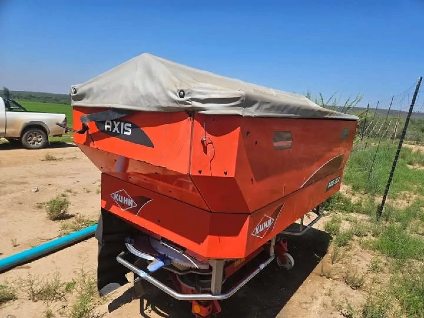 Kuhn Axis 30.2 strooier 2016 model goeie toestand | MK Landbou Dienste