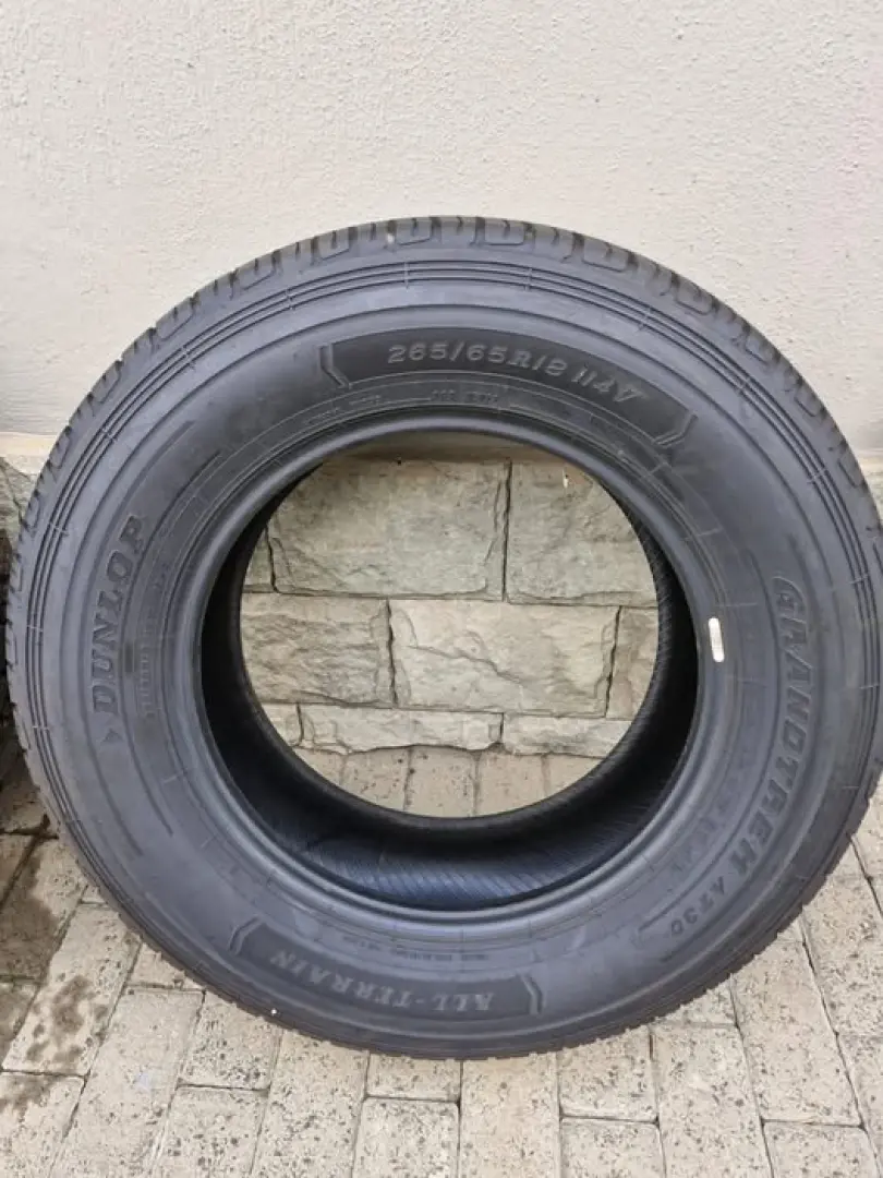 Prys verlaag 4x Dunlop 265/65R18  Was op Amarok  95% loopvlak  R2500 + btw elk Mpumalanga | MK Landbou Dienste