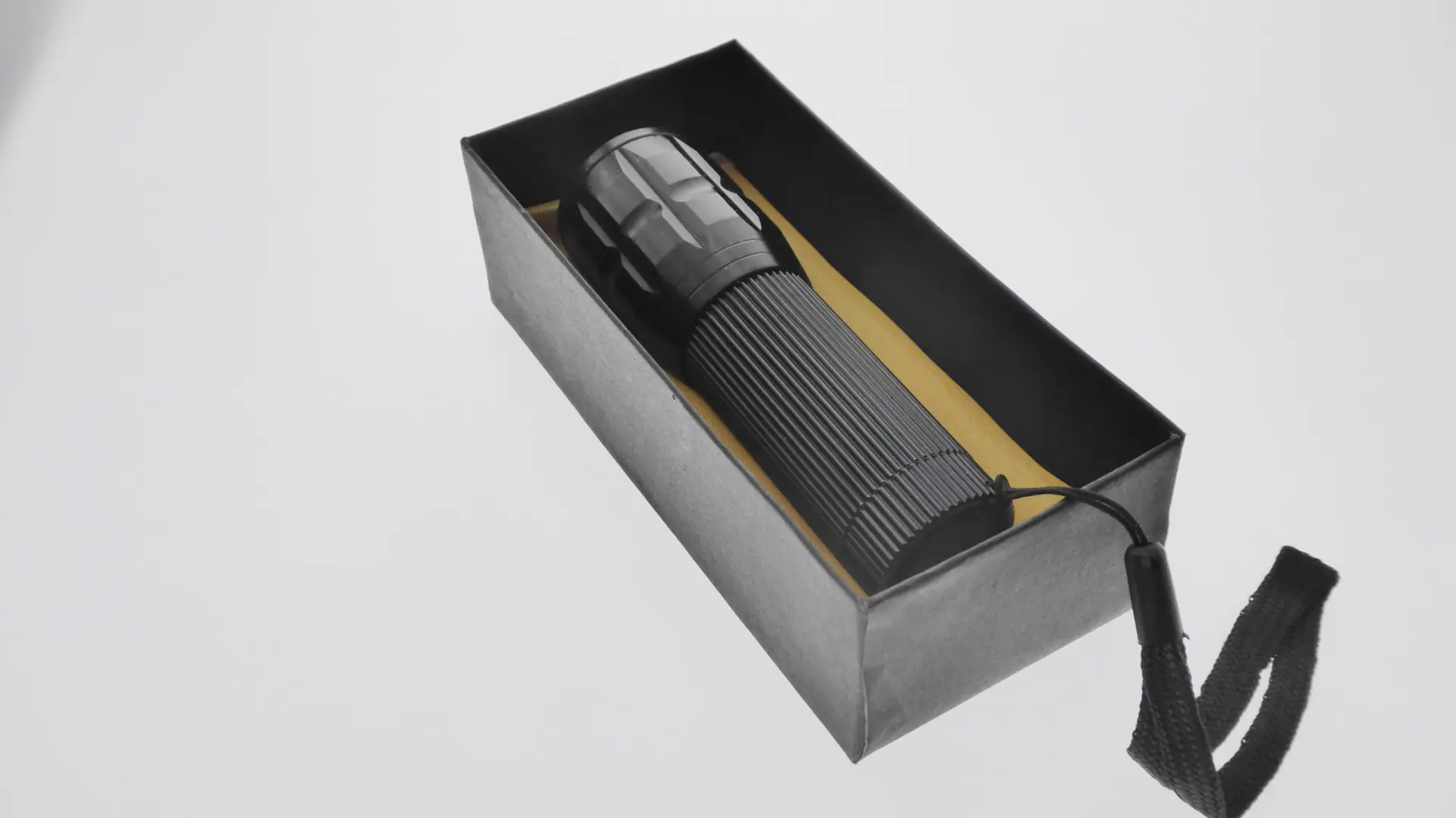 LED Light Focus(boxed) (KJ160533) | Outdoor Innovation