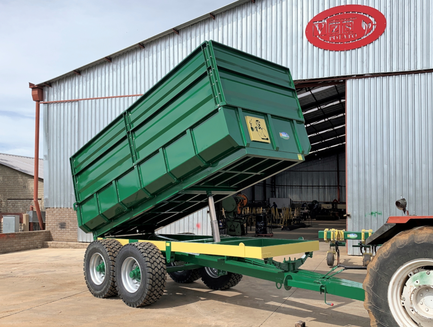 Tipper 10T Dubbel As met Ekstensie (450mm) | V233 | Van Zyl Staalwerke