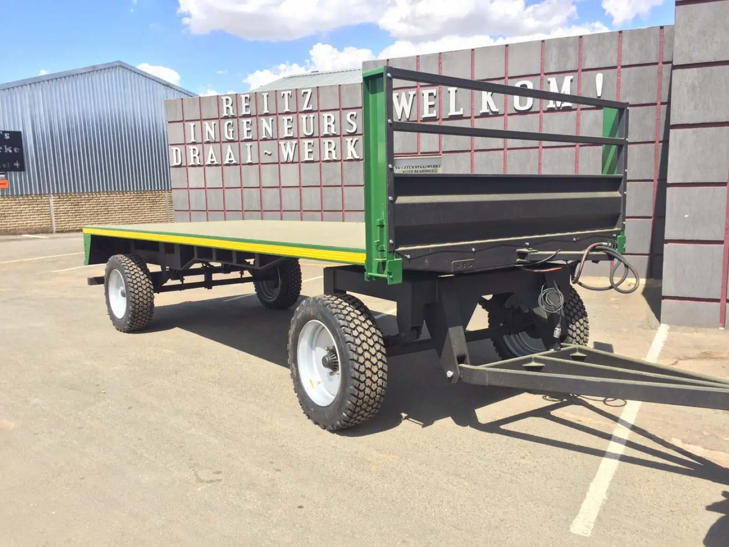 10T Platbak | V92 | Van Zyl Staalwerke