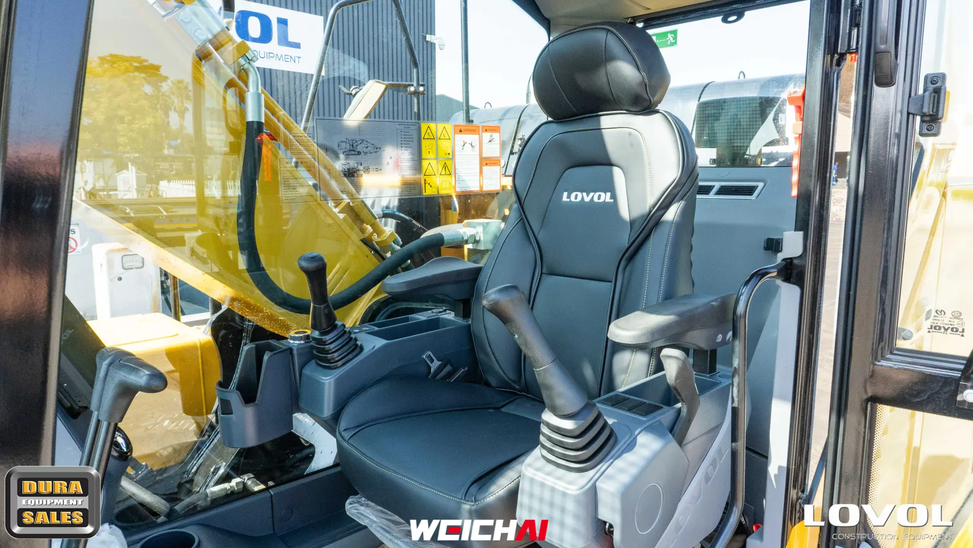 LOVOL FR215F E/B excavator | Earthcomp 