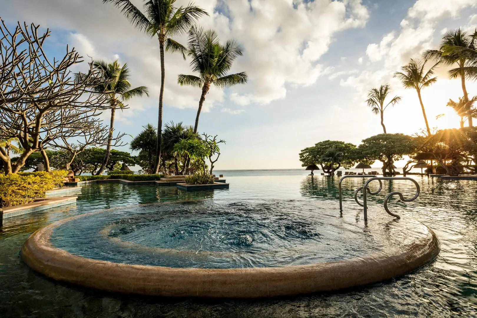 4* La Pirogue Mauritius (Jun 2, 2026 to Jul 17, 2026) | XL Boland Travel 