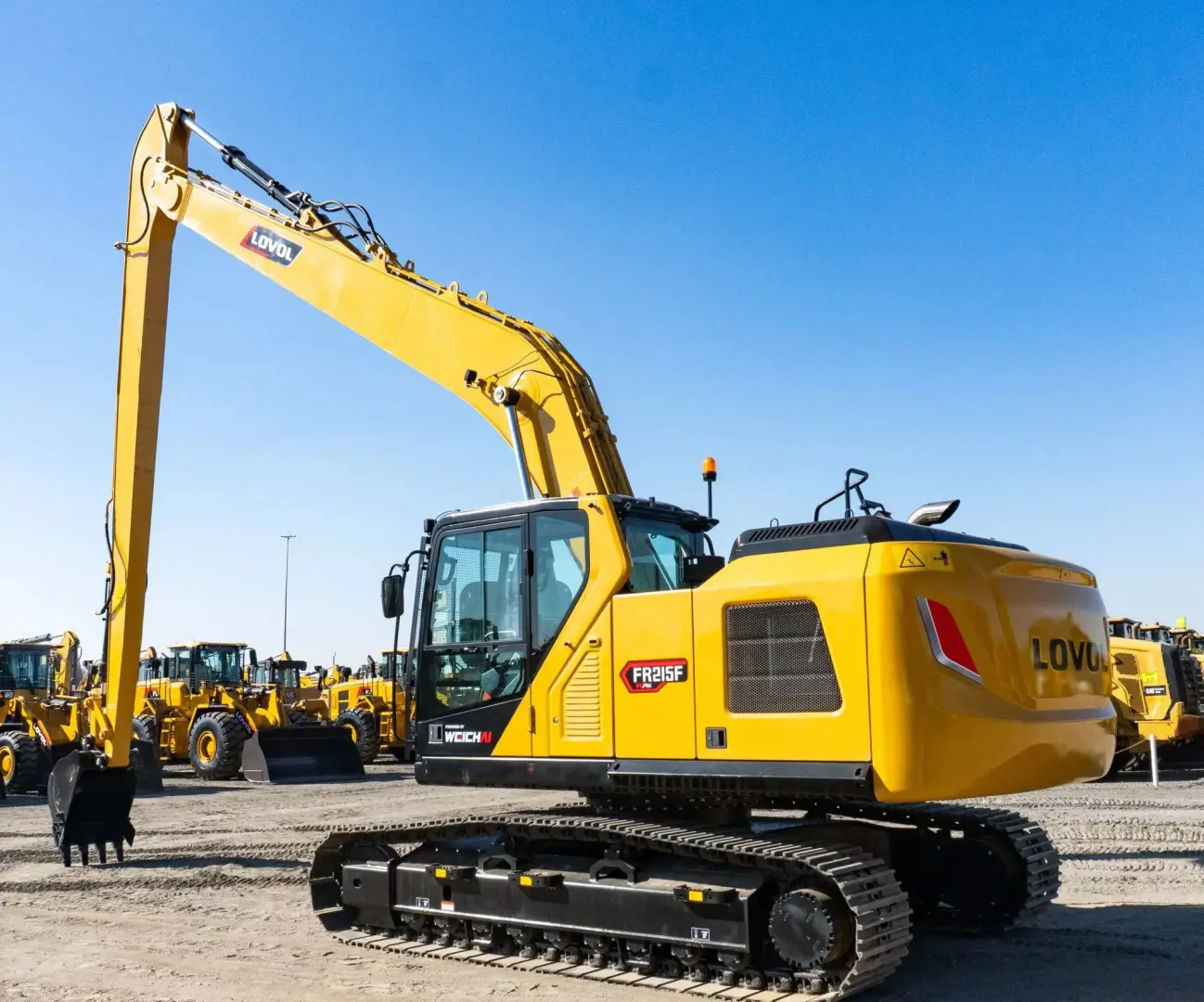 The new LOVOL FR215F E/B | Earthcomp 