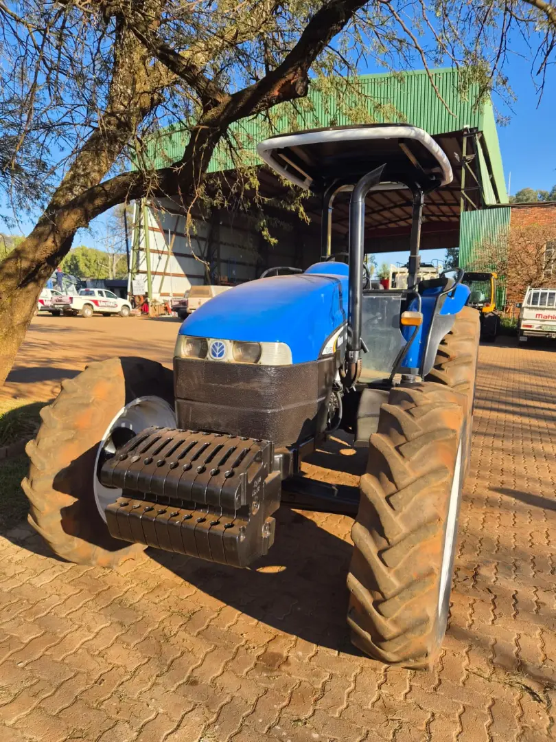 Used New Holland TD95 | Valtrac