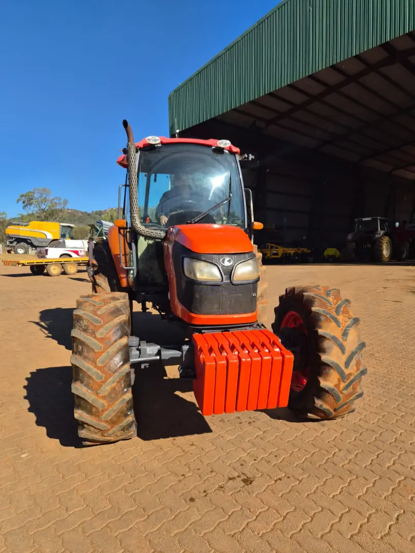 Used Kubota M9540 cab tractor | Valtrac