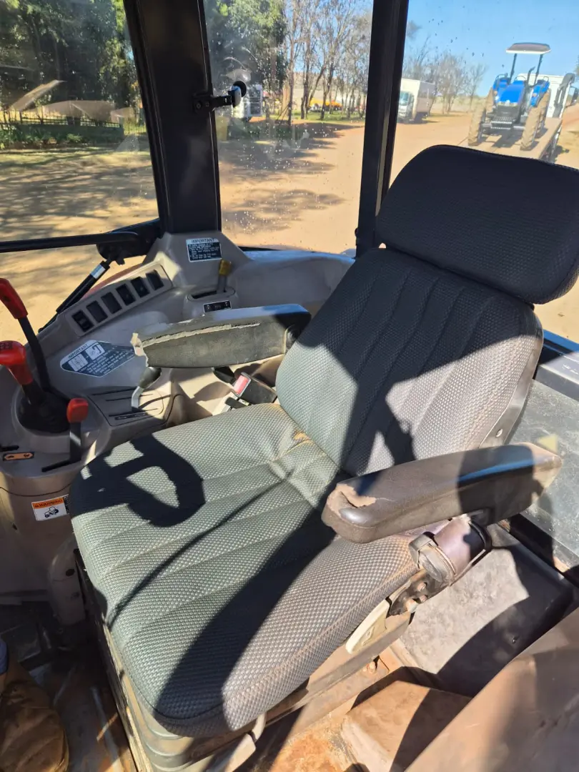 Used Kubota M9540 cab tractor | Valtrac
