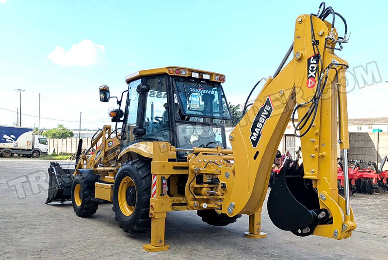Massive 3CX (Side Shift) Backhoe Loader