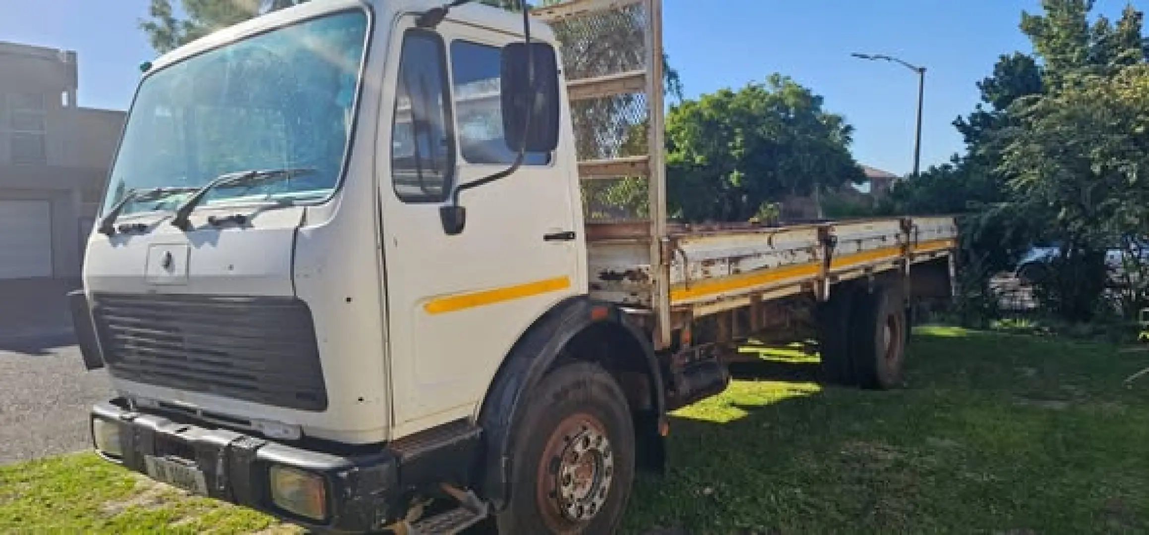 1417 Mercedes Benz  | MK Landbou Dienste