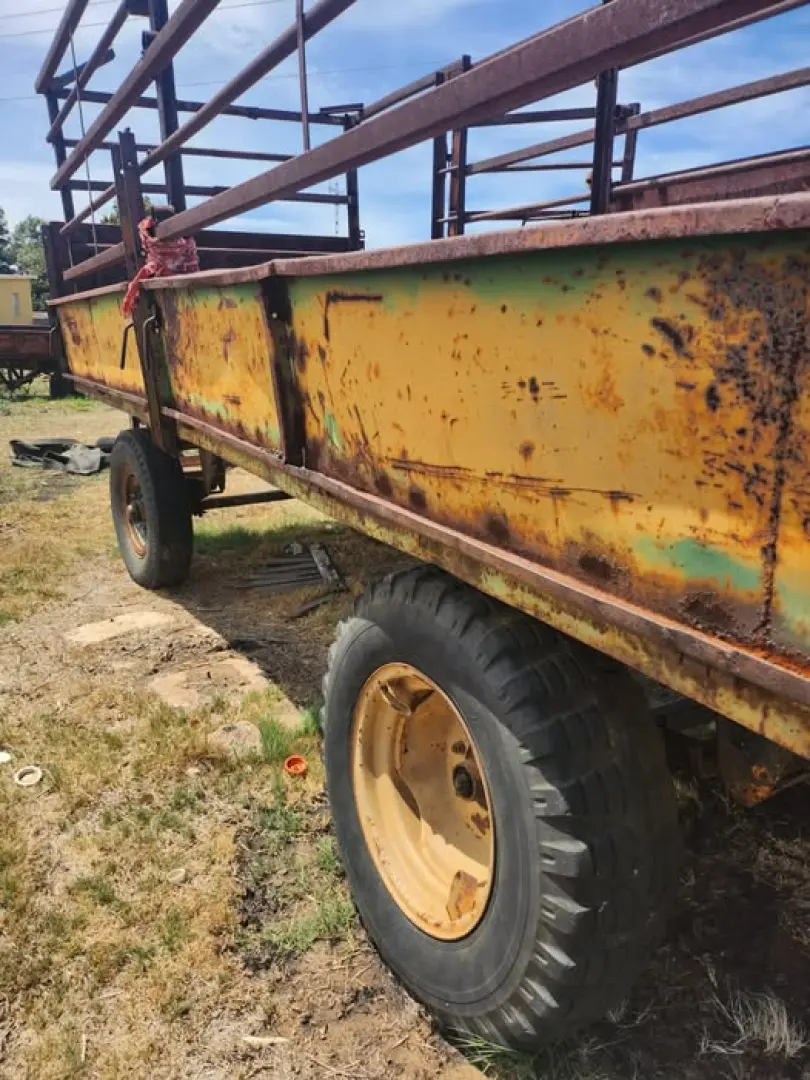 8 ton plaaswa / farm wagon/trailer | MK Landbou Dienste
