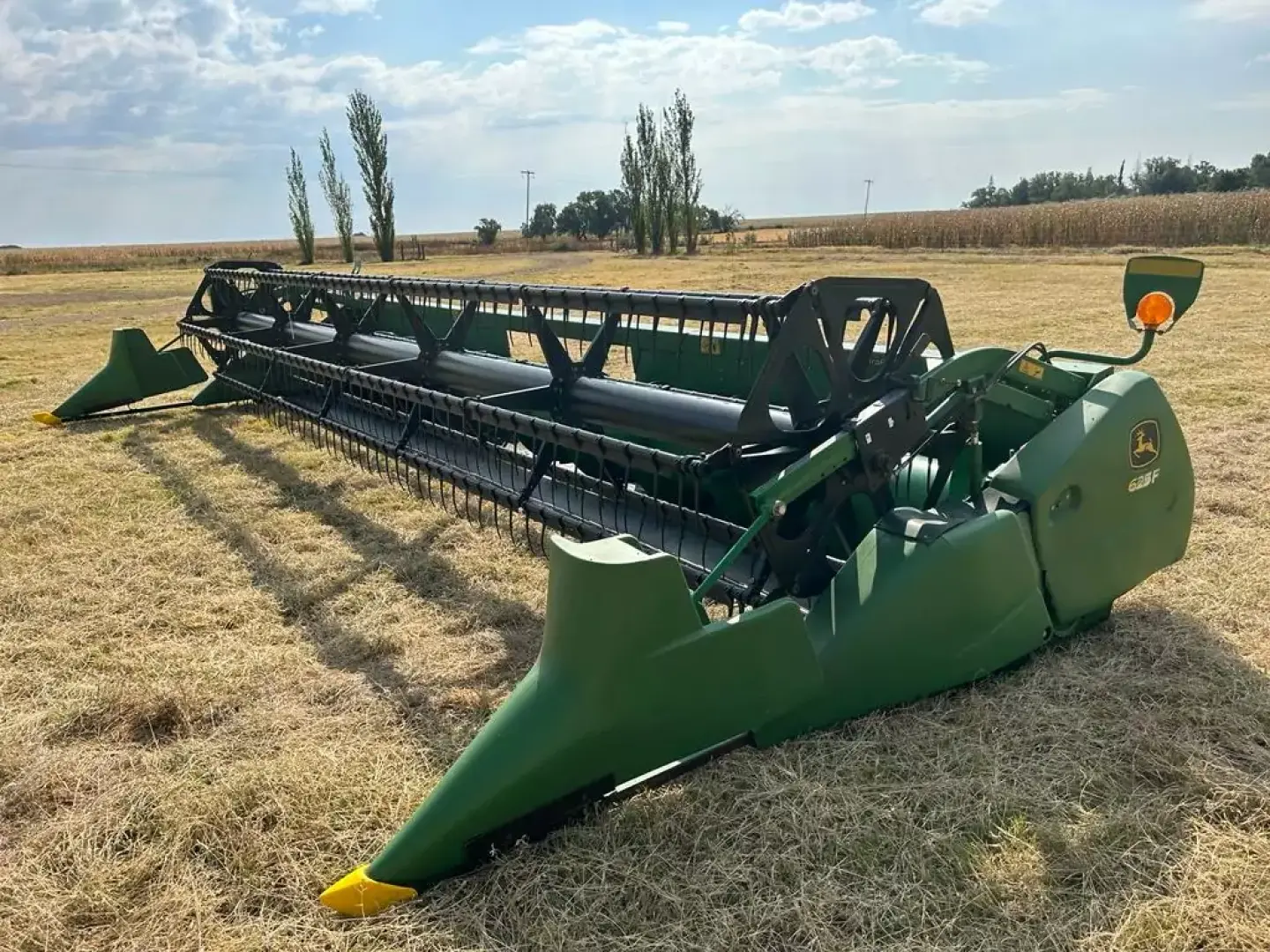 John Deere 625 F. Hydreflex tabl | QAC Equipment