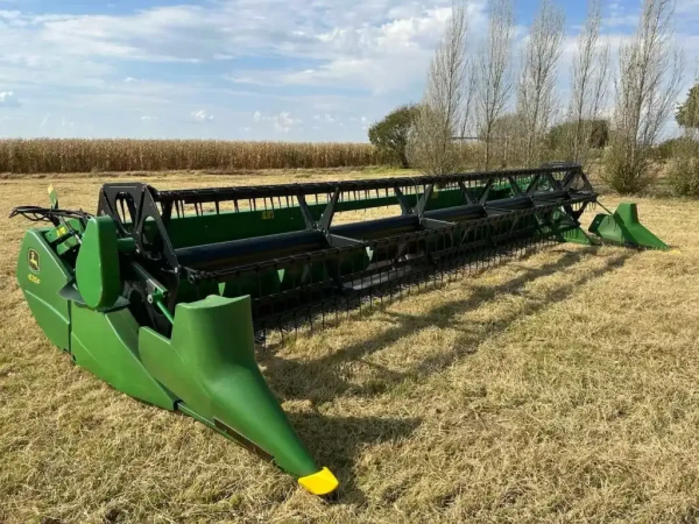 John Deere 625 F. Hydreflex tabl | QAC Equipment