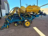 Equalizer 5000 E wheat planter | QAC Equipment