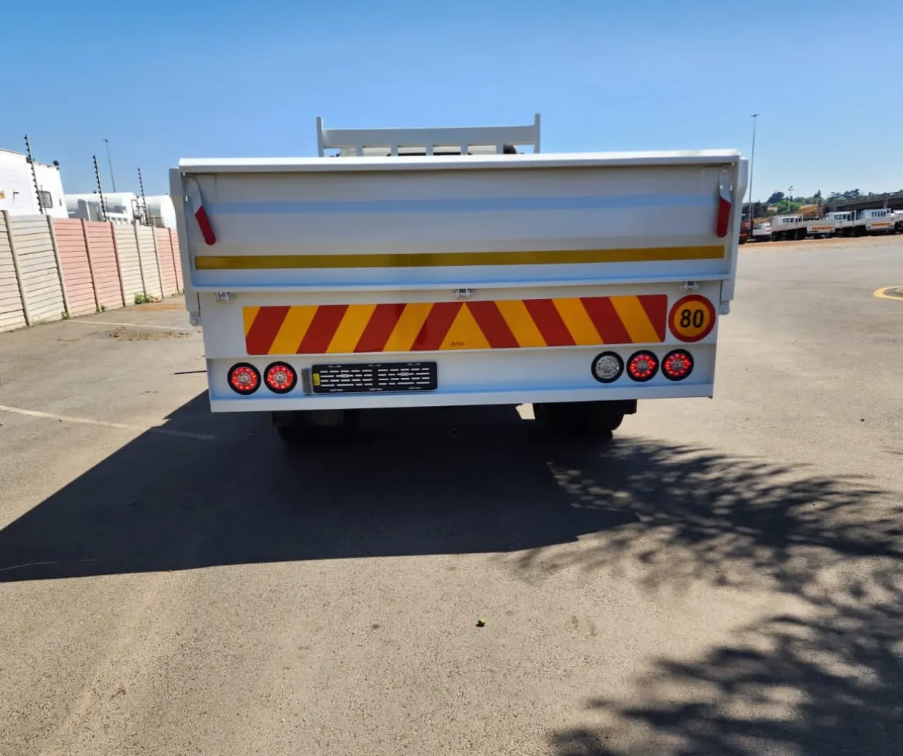 2020 Hino 300 915 Dropside