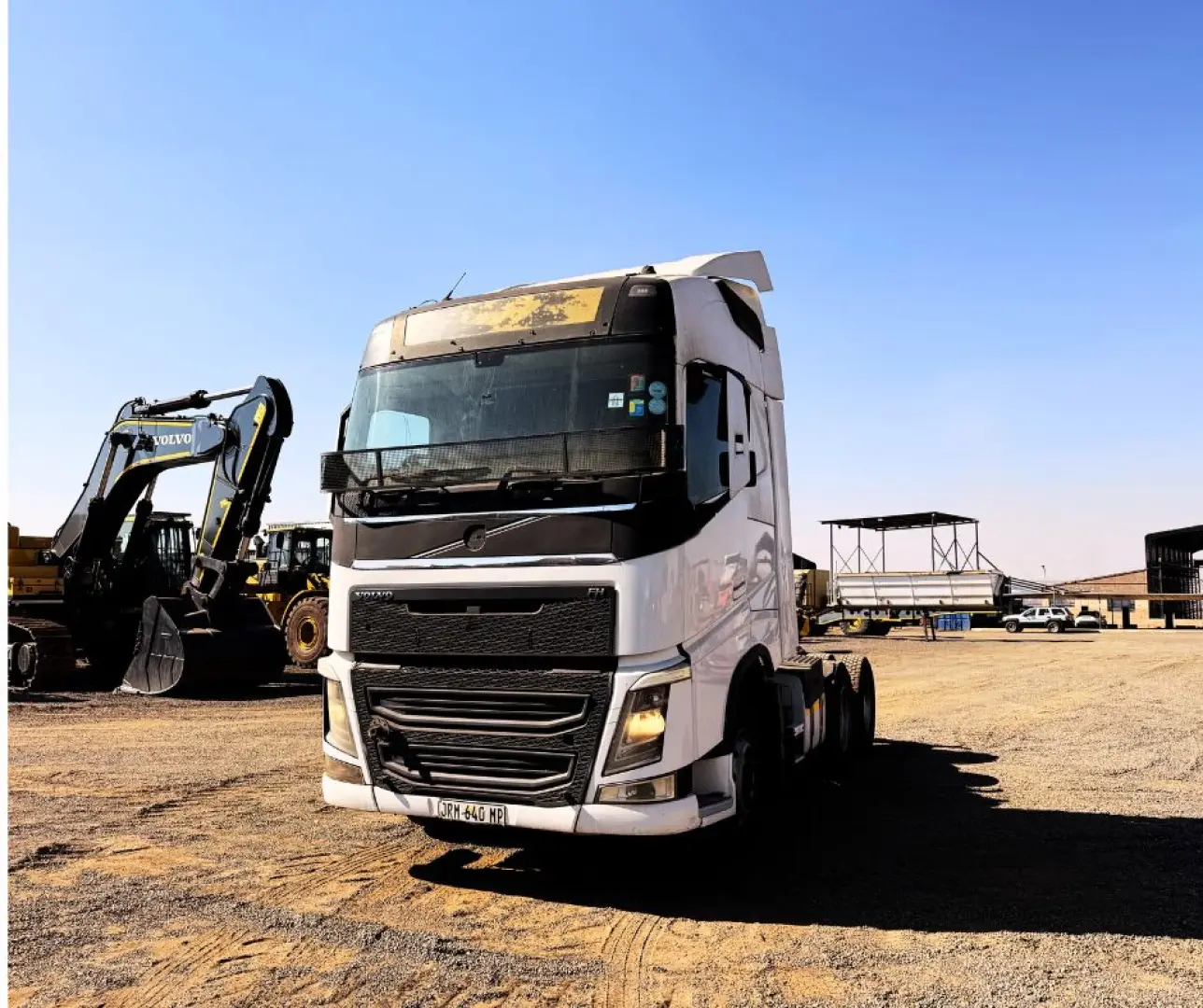 2014 VOLVO FH440 Truck | EarthComp