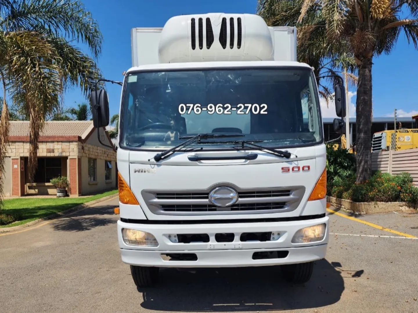 2015 Hino 500 1626 Fridge