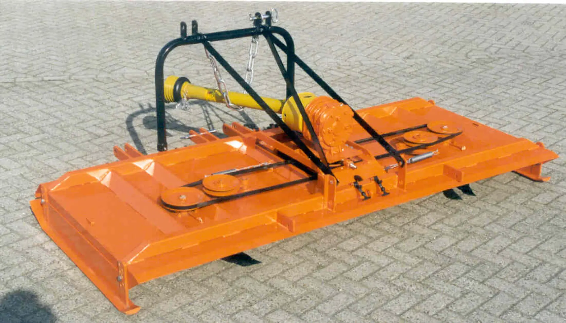 Perfect LF-275 with Rear Roller | Smith Power Equipment 