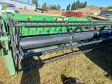 John Deere 630 F HydraFlex table | QAC Equipment