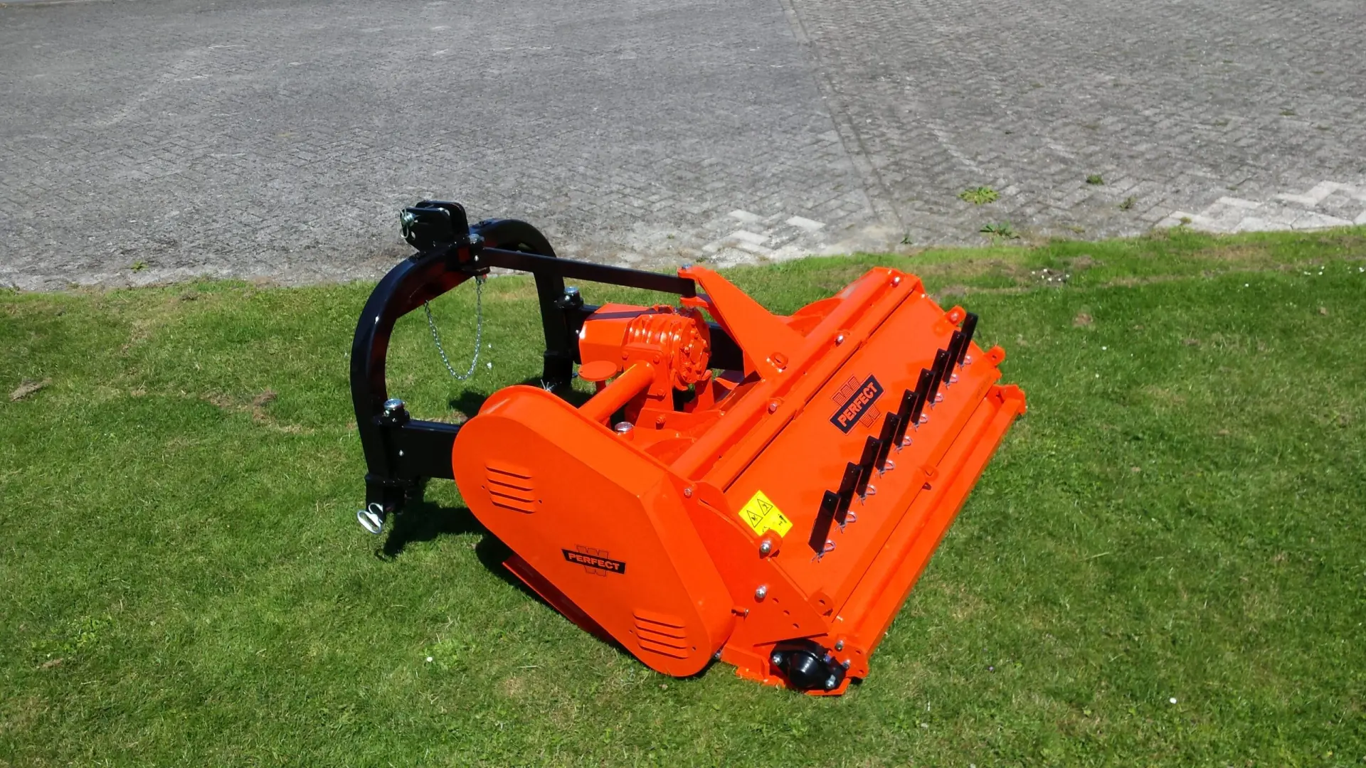 Perfect KK-150 Heavy-Duty Pruning Flail Shredder with Side Discharge | Smith Power Equipment 