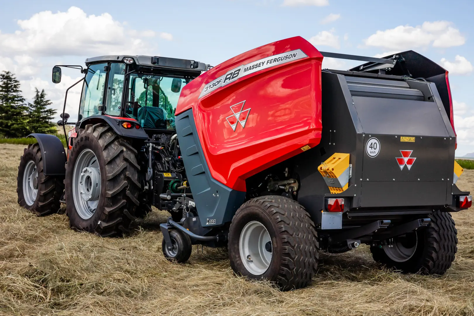 Massey Ferguson RB 3130F round balers