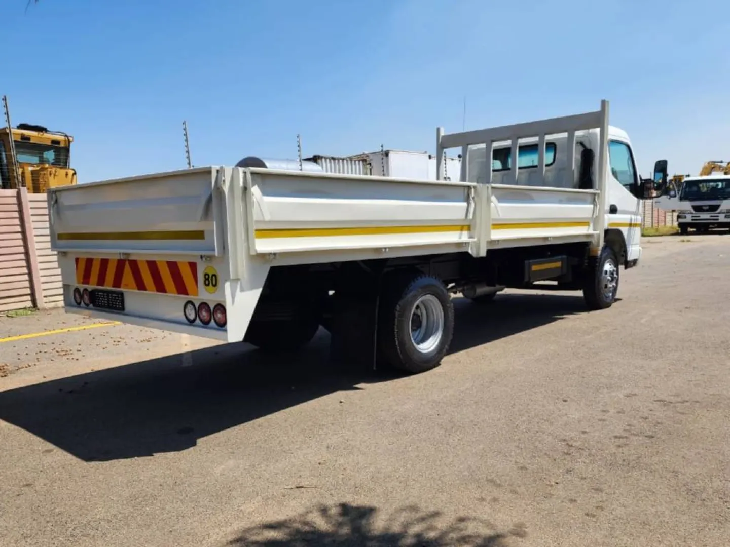 2007 Fuso FE 7-136 Dropside